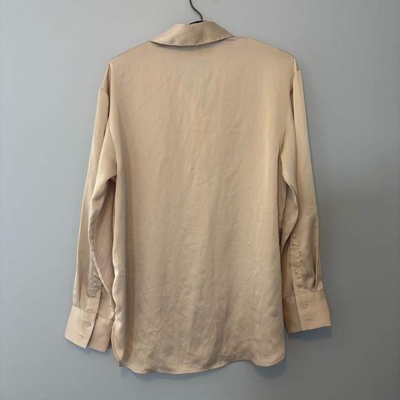 Abercrombie & Fitch Oversized Satin Blouse XS Beige Shirt - Picture 5 of 8